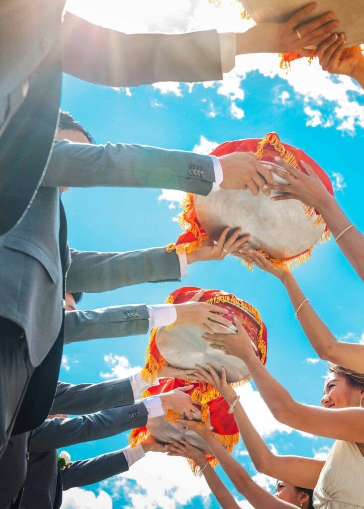 Chinese wedding game